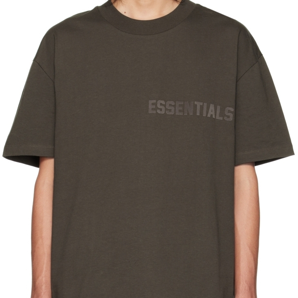 ✨️AUTHENTIC✨️ NWT Essentials By Fear Of God 'Off Black' Tee (Small)
